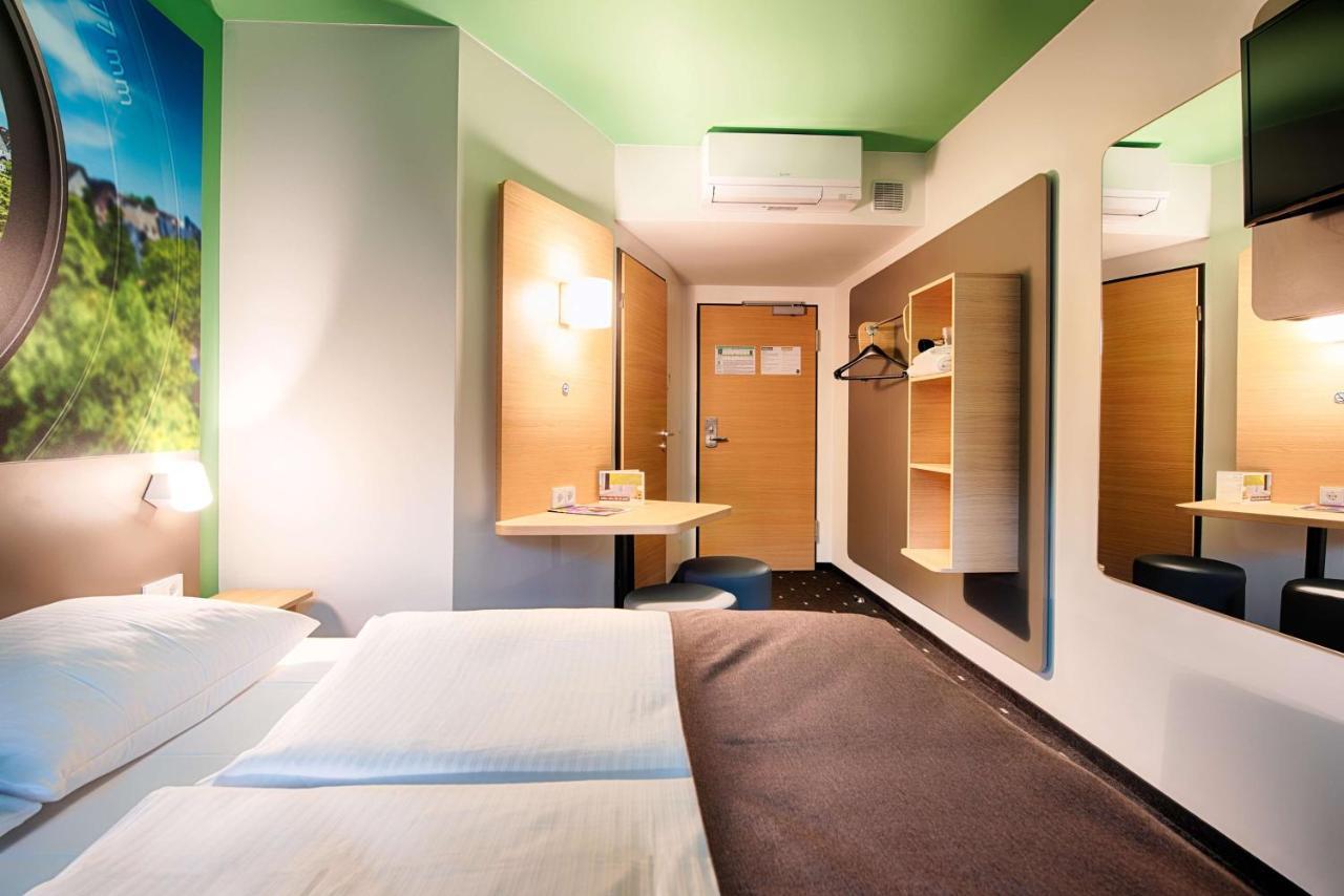 B&B Hotel 韦茨拉尔 外观 照片