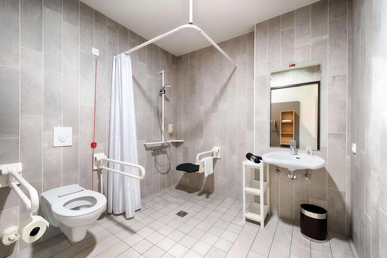 B&B Hotel 韦茨拉尔 外观 照片