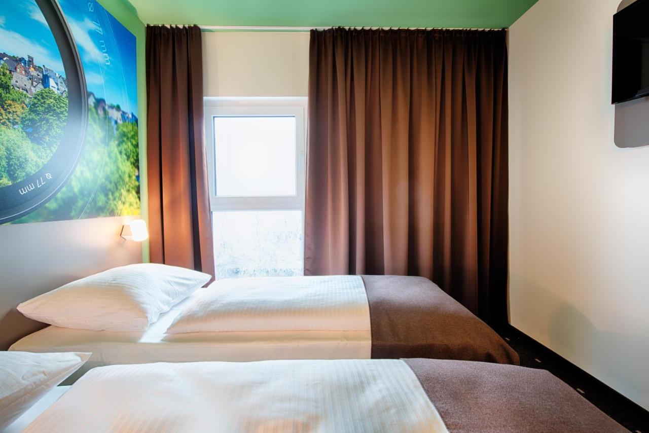 B&B Hotel 韦茨拉尔 外观 照片