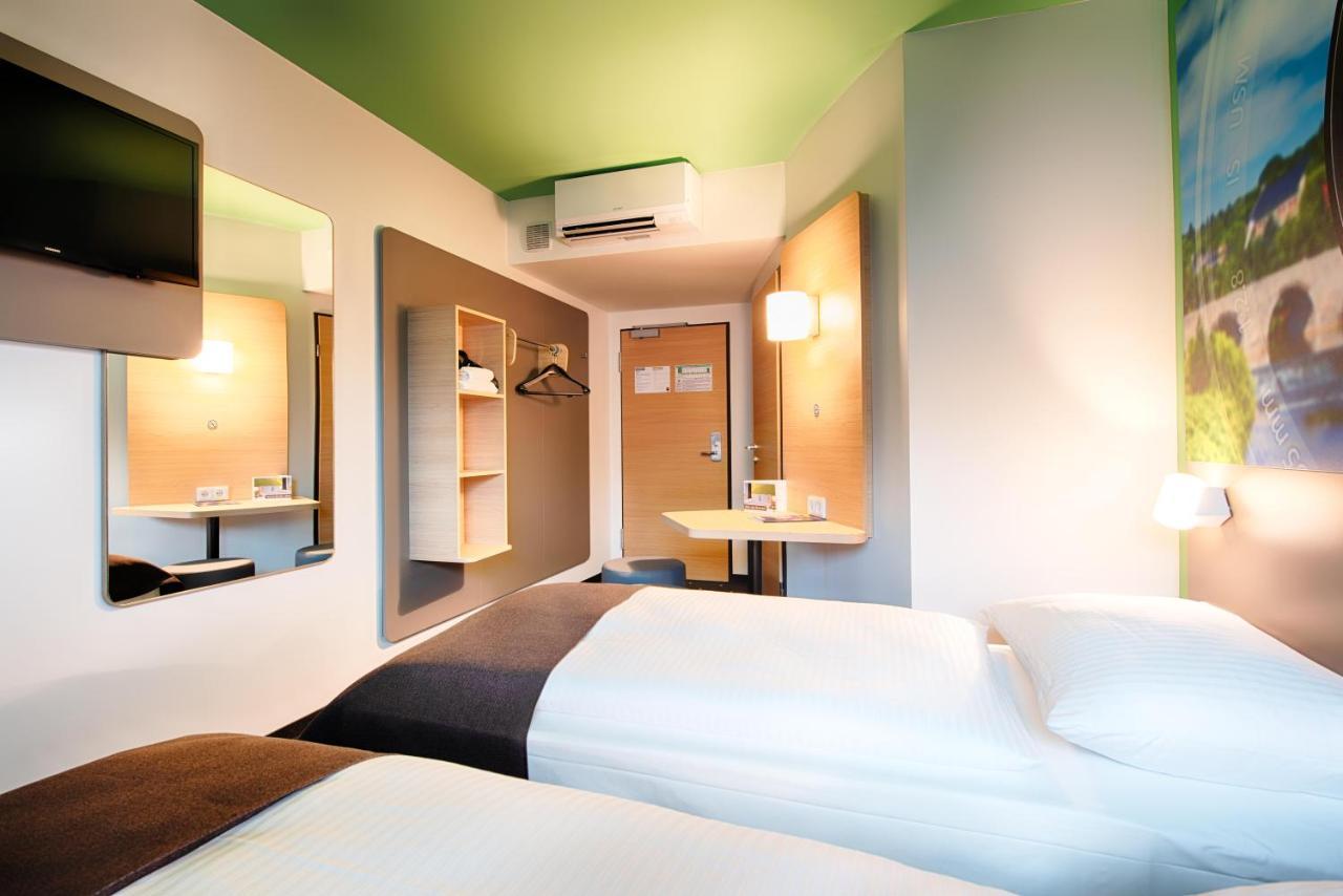 B&B Hotel 韦茨拉尔 外观 照片